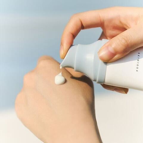 ヒアルーシカ ウォーターフィット サンセラム/SKIN1004/日焼け止めローションを使ったクチコミ（1枚目）