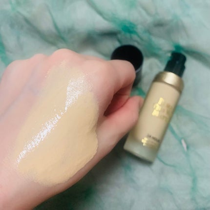 ボーン ディス ウェイ アンディテクタブル 24H マット ファンデーション/Too Faced/リキッドファンデーションを使ったクチコミ(3枚目)