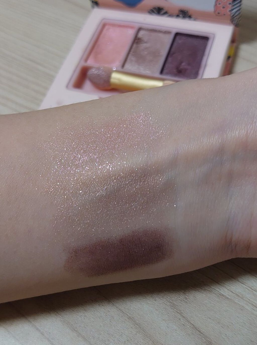 アイカラー トリオ/PAUL & JOE BEAUTE/アイシャドウパレットを使ったクチコミ（3枚目）