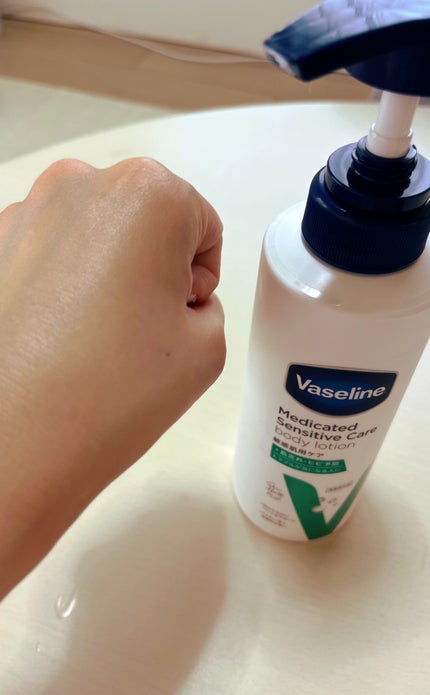 メディケイティッド センシティブケア ボディローション うるおいケア <医薬部外品>/ヴァセリン/ボディローションを使ったクチコミ(4枚目)