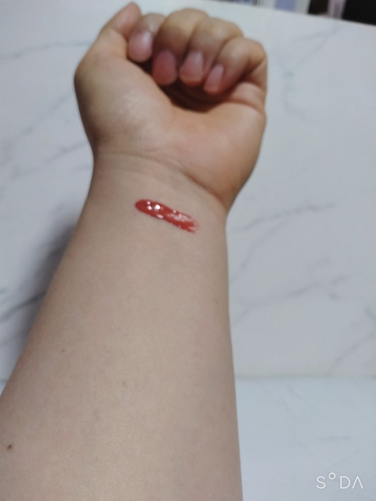 ジューシーラスティングティント 34 ベアタンジェリン(BARE TANGERINE)/rom&nd/リップティントを使ったクチコミ（2枚目）