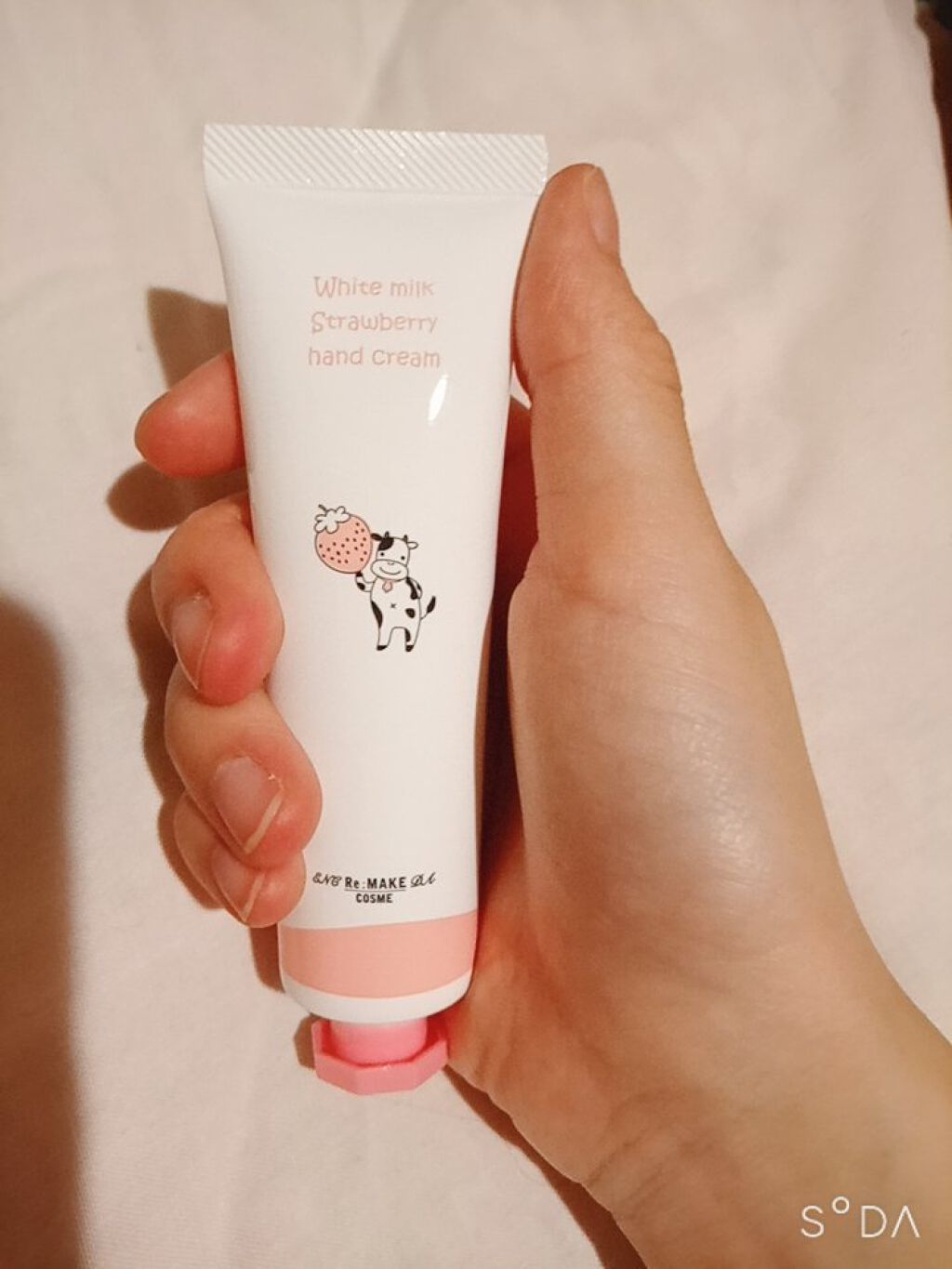 ホワイトミルクハンドクリーム/Re:MAKE/ハンドクリームを使ったクチコミ（2枚目）
