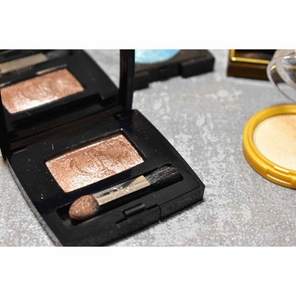 シャイニーシャドウ N/excel/単色アイシャドウを使ったクチコミ(2枚目)