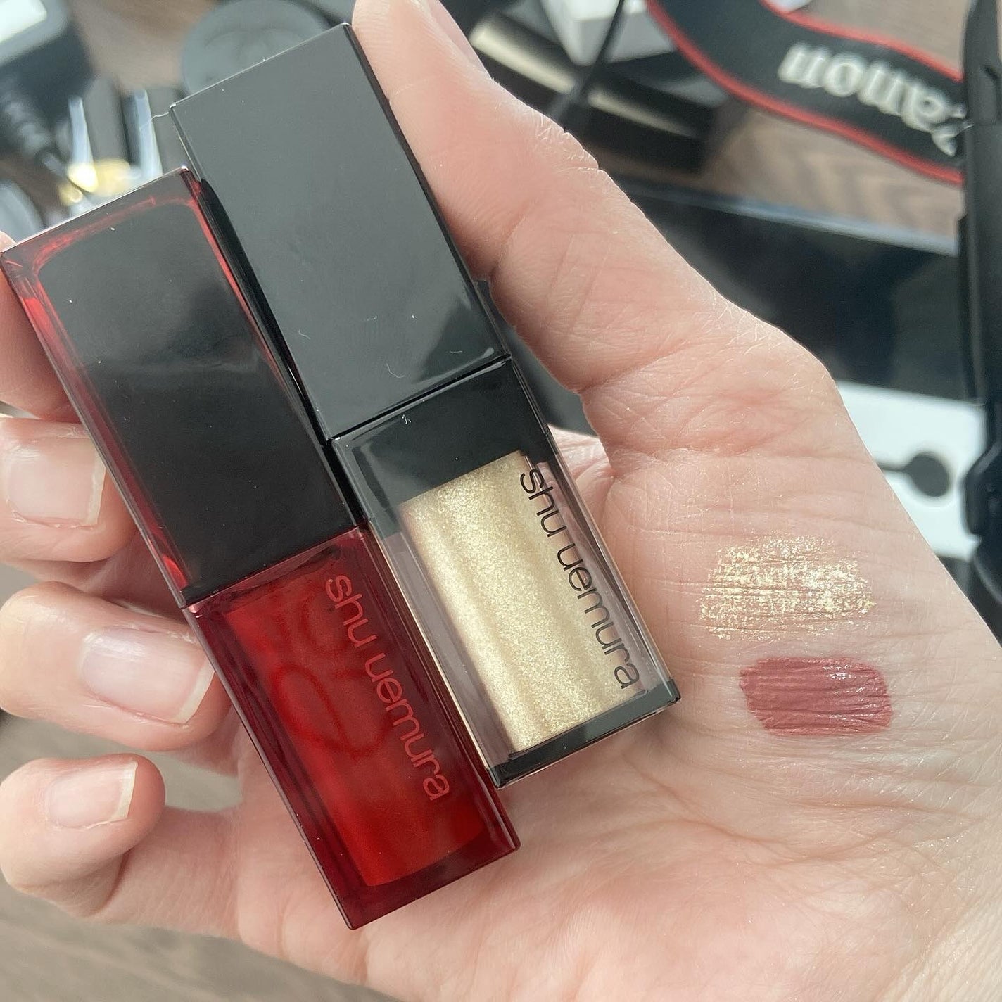 アイ フォイル/shu uemura/リキッドアイシャドウを使ったクチコミ(3枚目)