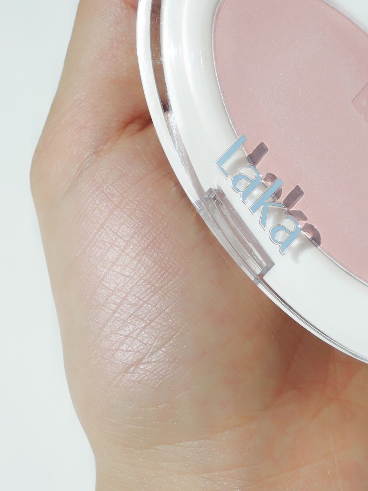 ラブシルクブラッシュ/Laka/パウダーチークを使ったクチコミ（3枚目）