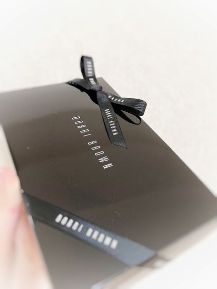 リュクス トゥ トラベル アイシャドウ パレット/BOBBI BROWN/アイシャドウパレットを使ったクチコミ(2枚目)