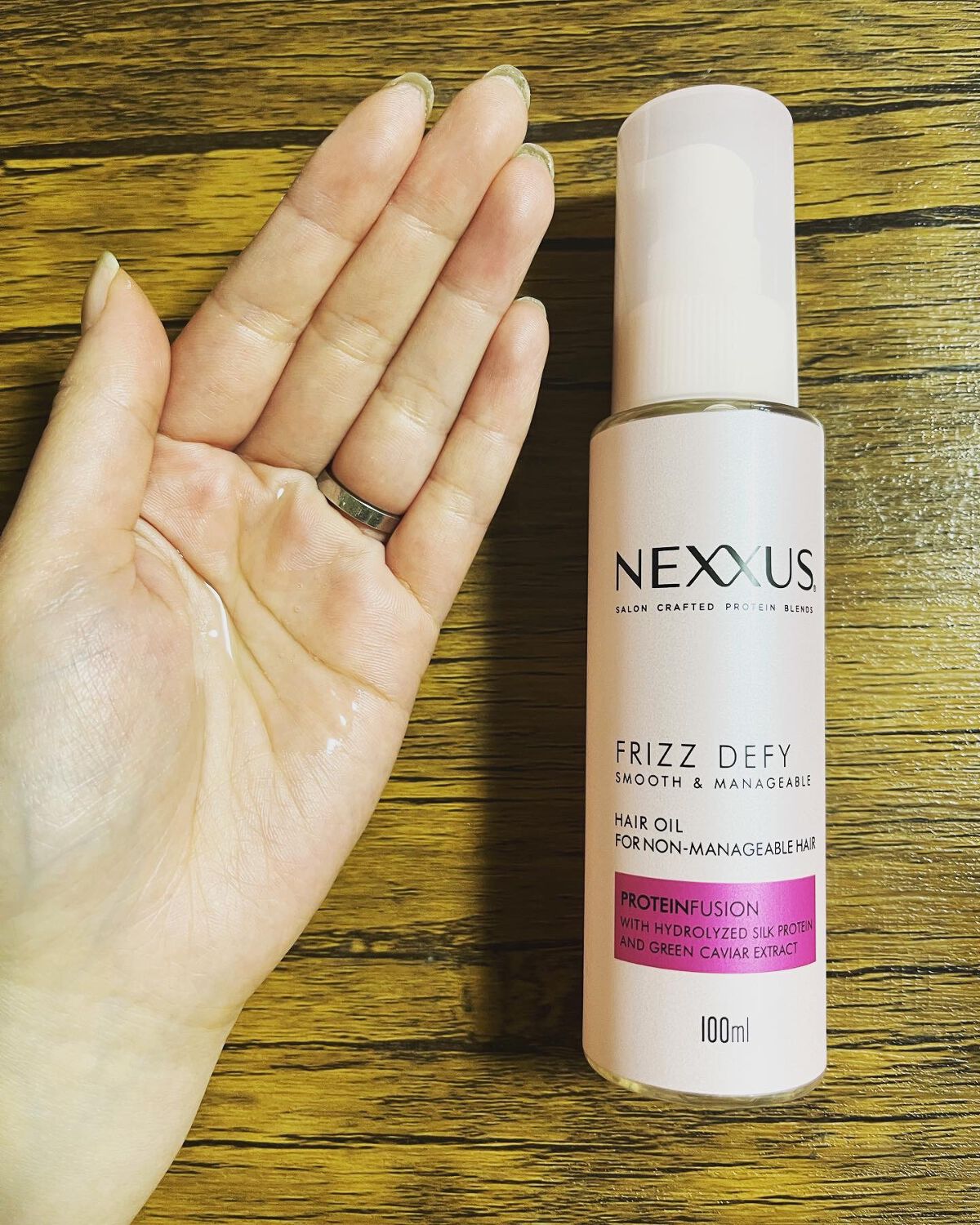 ネクサス スムースアンドマネージャブル 洗い流さないトリートメントオイル/NEXXUS(ネクサス)/ヘアオイルを使ったクチコミ(1枚目)