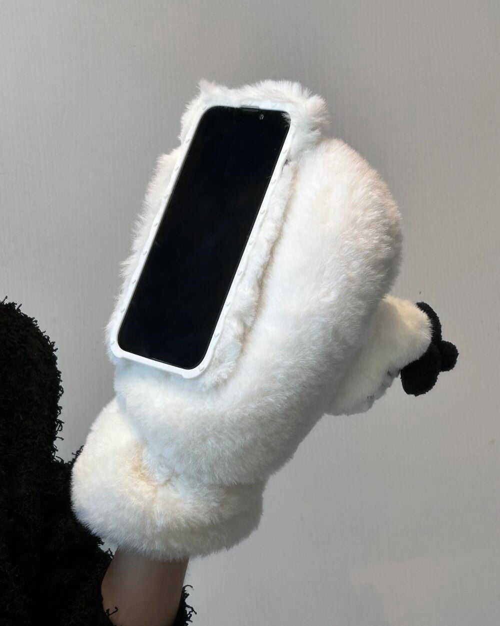 ケース大好きっ子 on LIPS 「可愛くて実用的!💖#iPhoneケース#購入品#購入品紹介#お..」(1枚目)