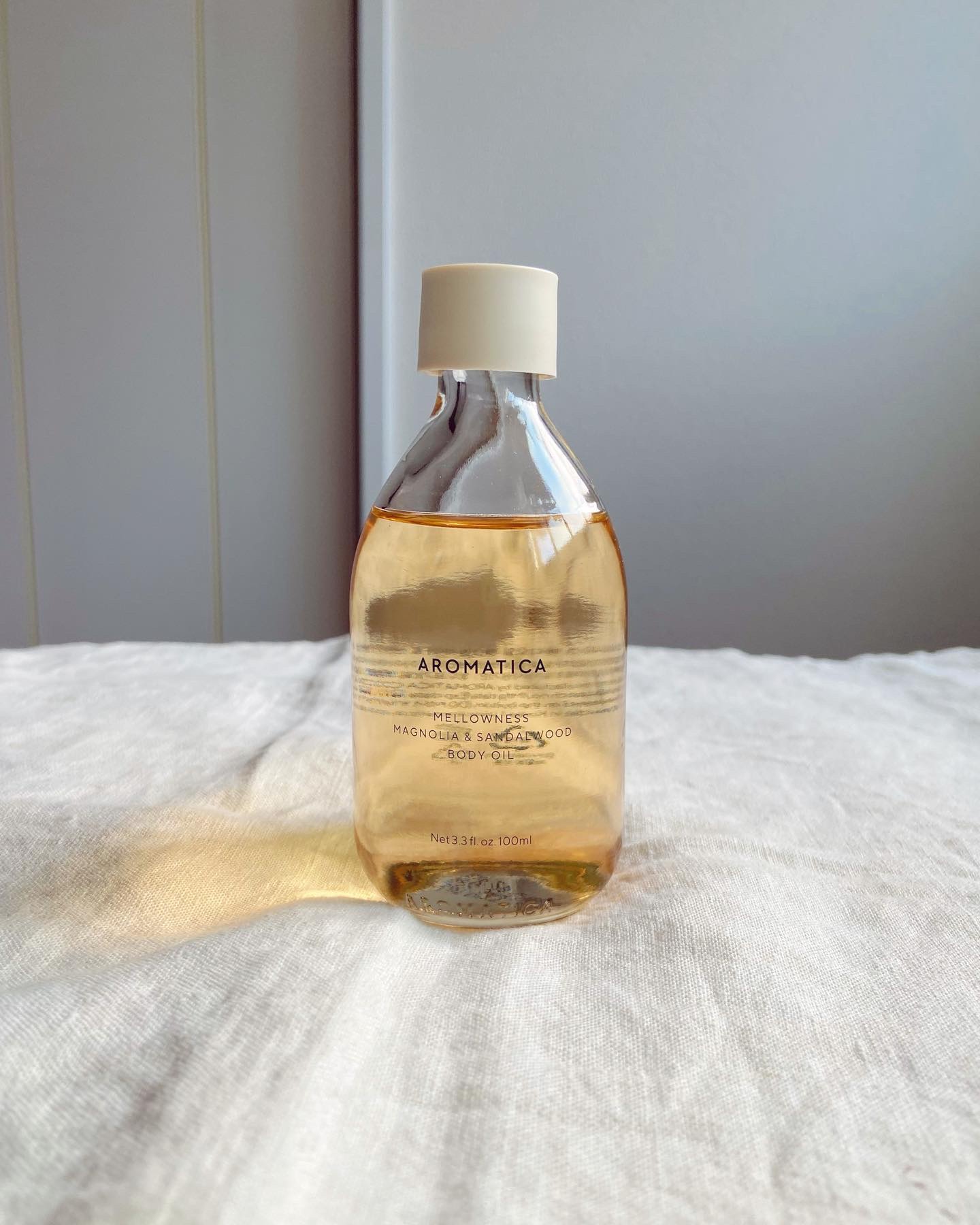 オーガニックボディーオイル ‐メロウニス ボディオイル マグノリア&サンダルウッド/AROMATICA/ボディオイルを使ったクチコミ（2枚目）