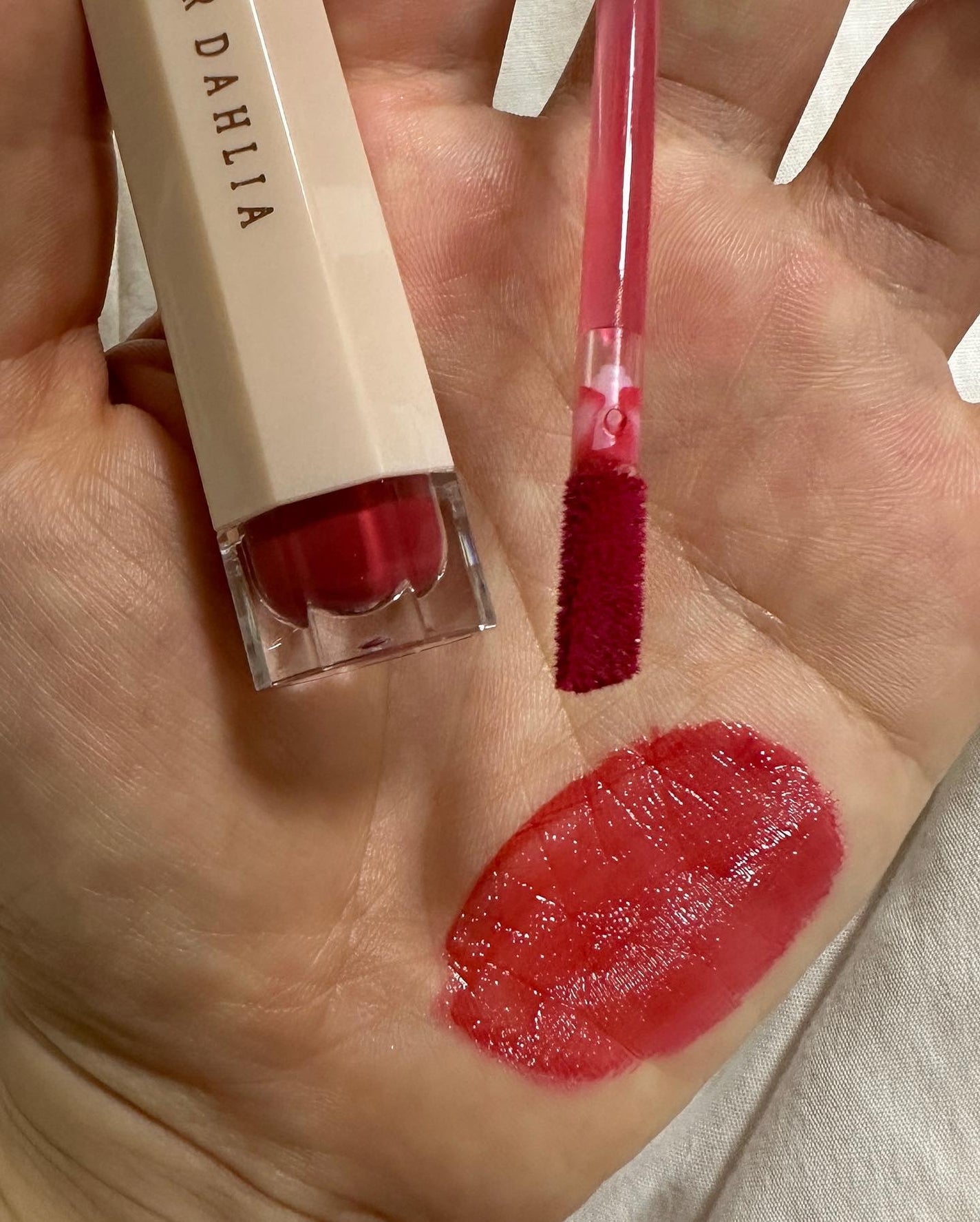 ブルーミングエディション サテングローリップ ステイン/DEAR DAHLIA/口紅を使ったクチコミ(4枚目)