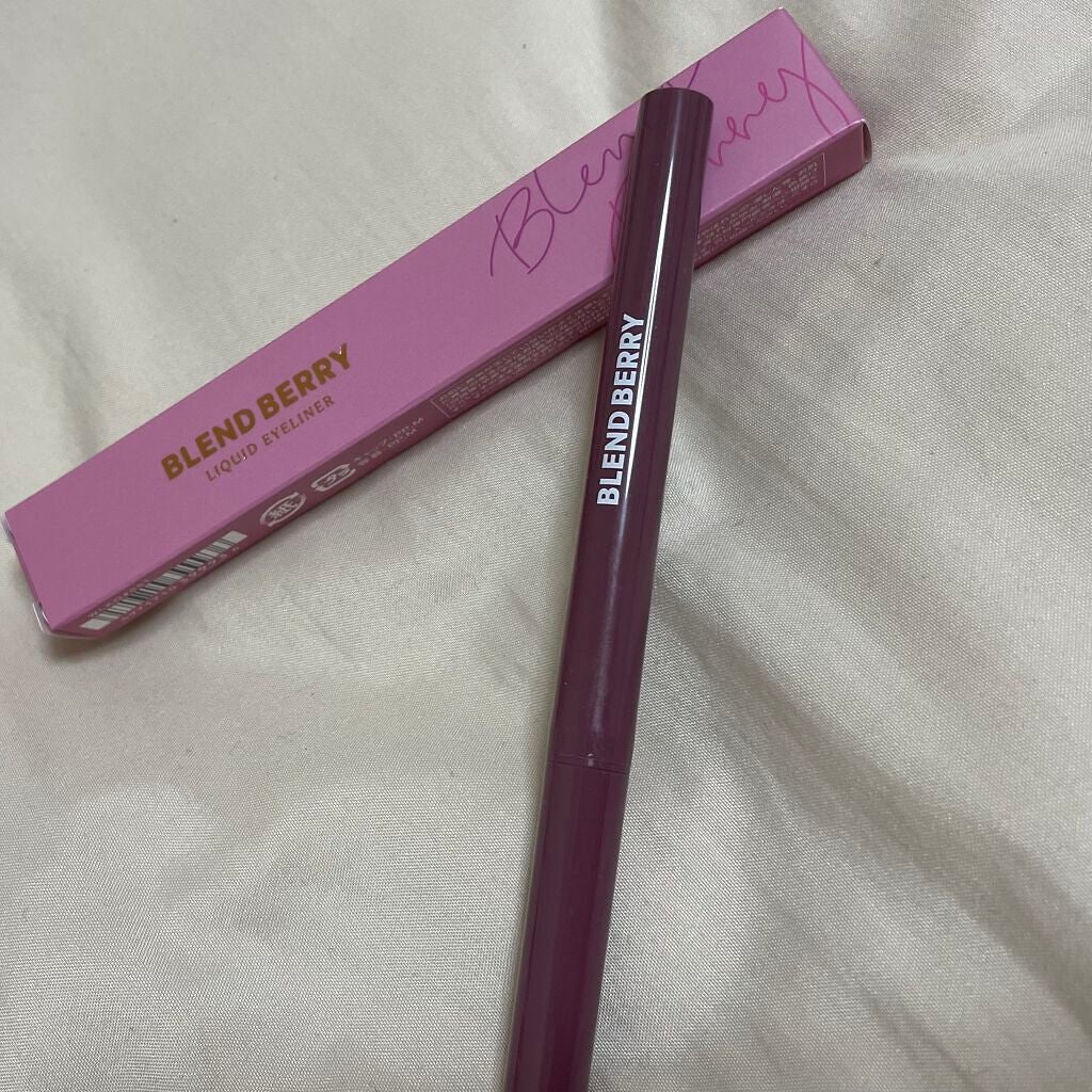 プレイフル リキッドアイライナー/BLEND BERRY/リキッドアイライナーを使ったクチコミ(2枚目)