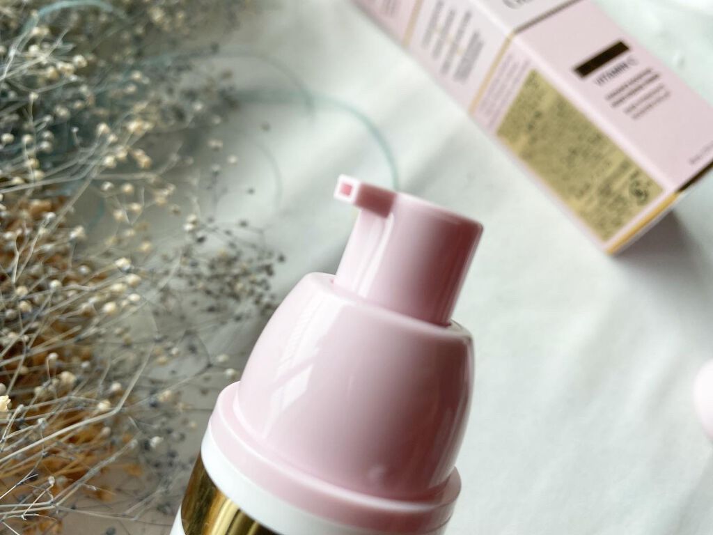 ボーン ディス ウェイ グロウ モイスチュアライジング メイクアップ プライマー/Too Faced/化粧下地を使ったクチコミ(3枚目)