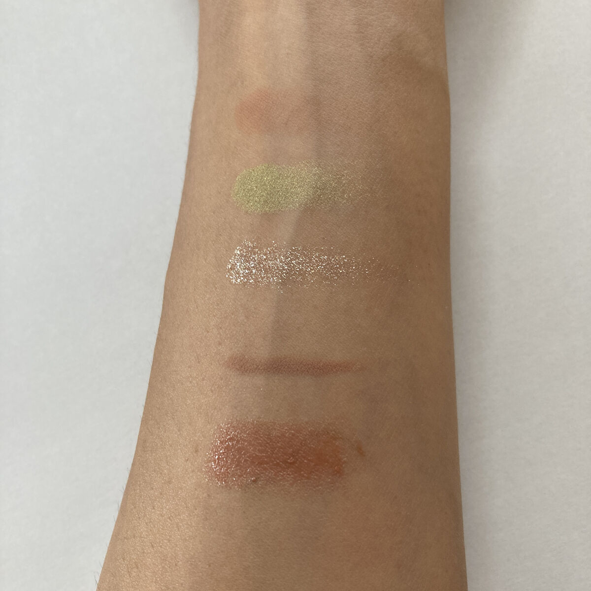 エグザジェレート リップライナーペンシル 001 クリームベージュ/リンメル ロンドン/リップライナーを使ったクチコミ（3枚目）