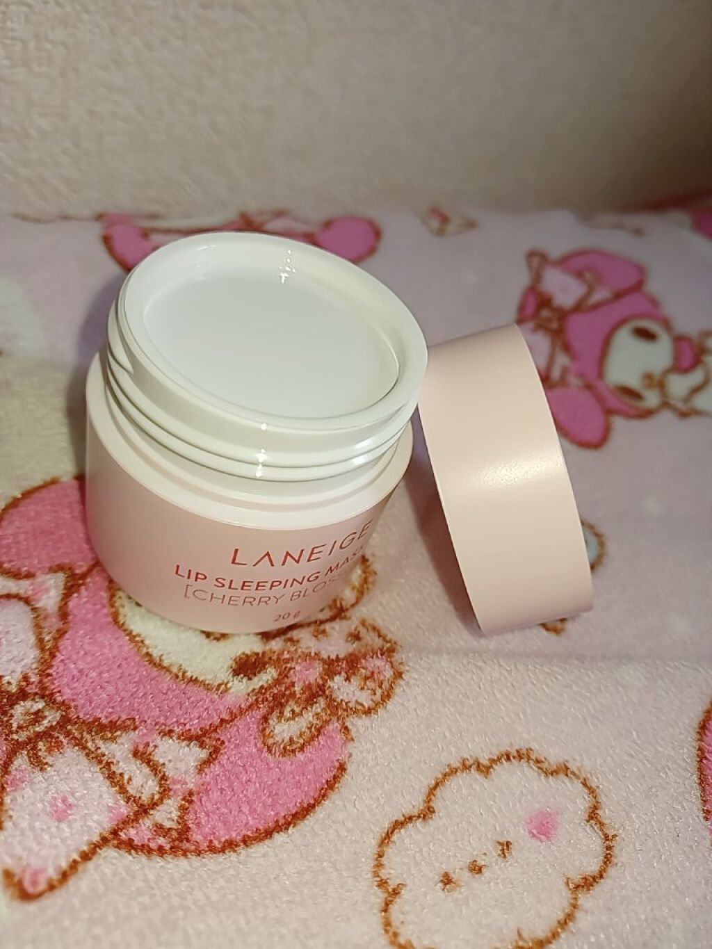 桜エディション リップスリーピングマスク/LANEIGE/リップケアを使ったクチコミ（3枚目）