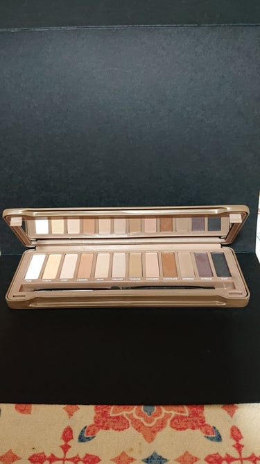 BECCA Gradient Glow Highlighter/BECCA/パウダーハイライトを使ったクチコミ（3枚目）