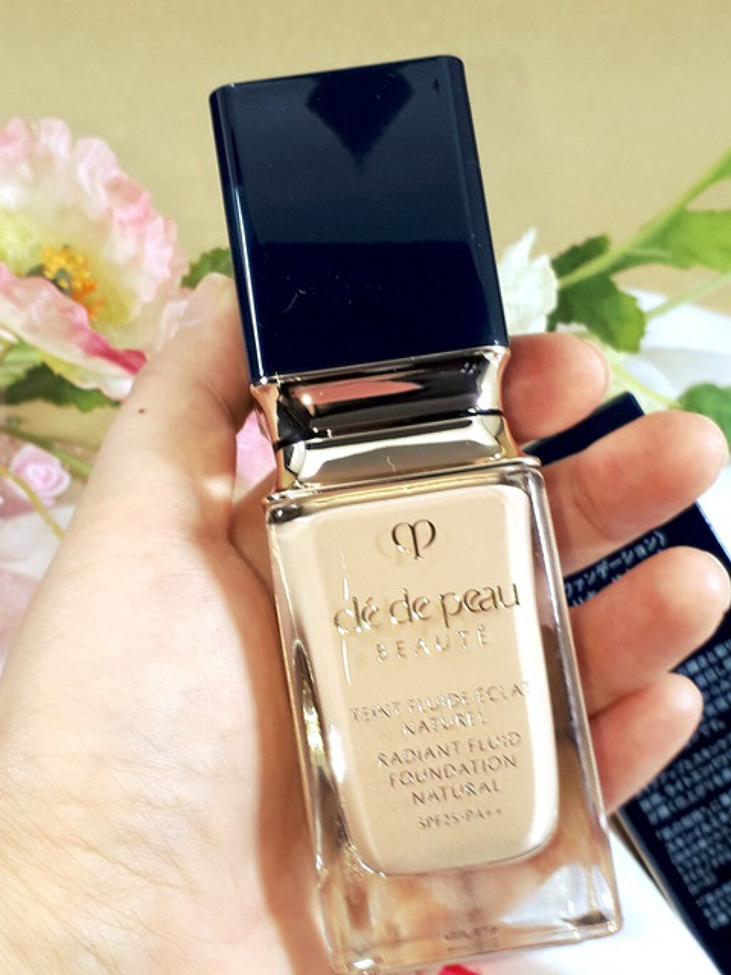 クレ・ド・ポー ボーテ タンフリュイドエクラ ナチュレル/クレ・ド・ポー ボーテ/リキッドファンデーションを使ったクチコミ（2枚目）