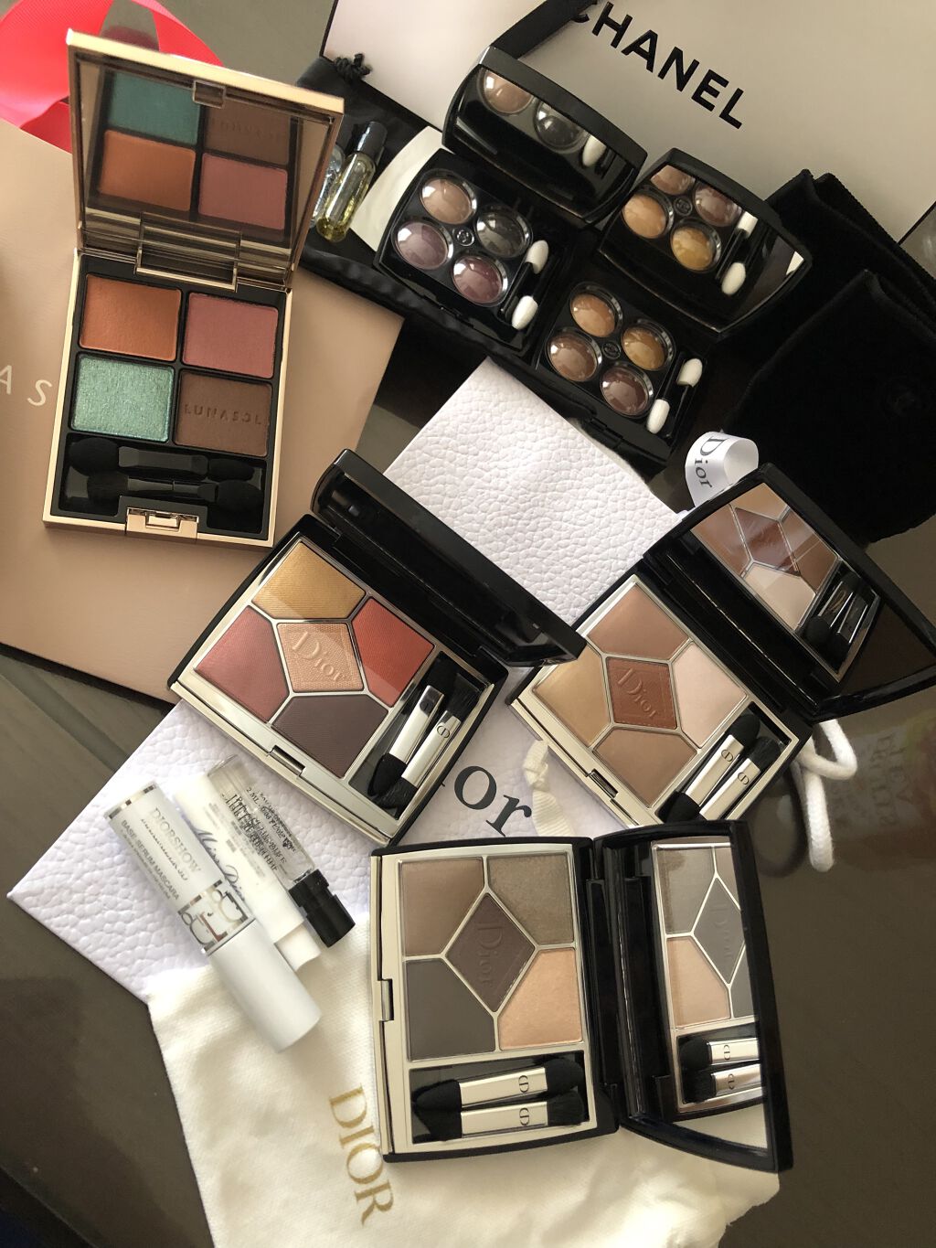 レ キャトル オンブル/CHANEL/アイシャドウパレットを使ったクチコミ（1枚目）