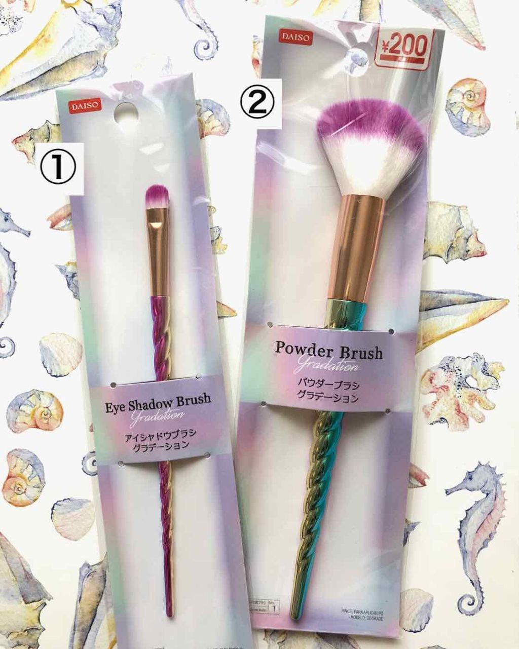 momoka on LIPS 「ユニコーンカラー🦄のブラシがなんとDAISOで😳✨💜KAWAI..」(1枚目)