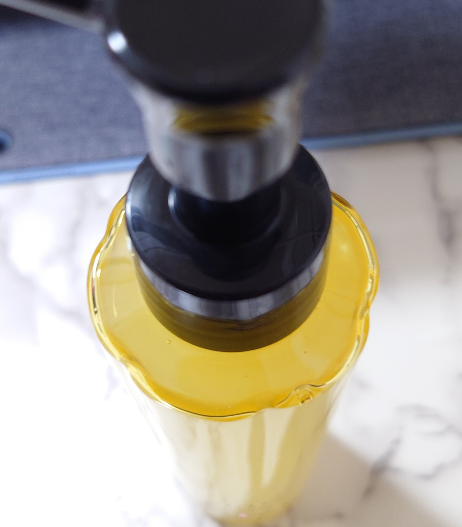 スキンクリア クレンズ オイル ＜アロマタイプ＞/アテニア/オイルクレンジングを使ったクチコミ（2枚目）