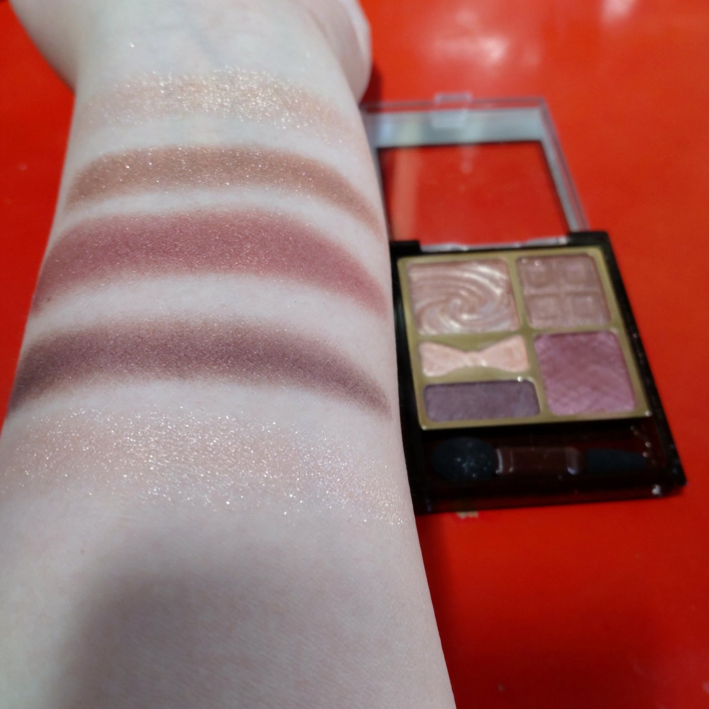 プレミアムガトーシャドウ/スウィーツ スウィーツ/アイシャドウパレットを使ったクチコミ(7枚目)