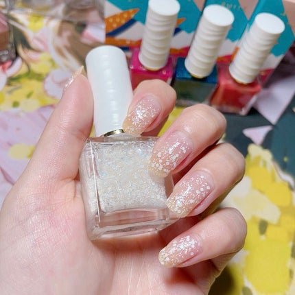 フローリックネイルラッカー/エレガンス クルーズ/マニキュアを使ったクチコミ(2枚目)