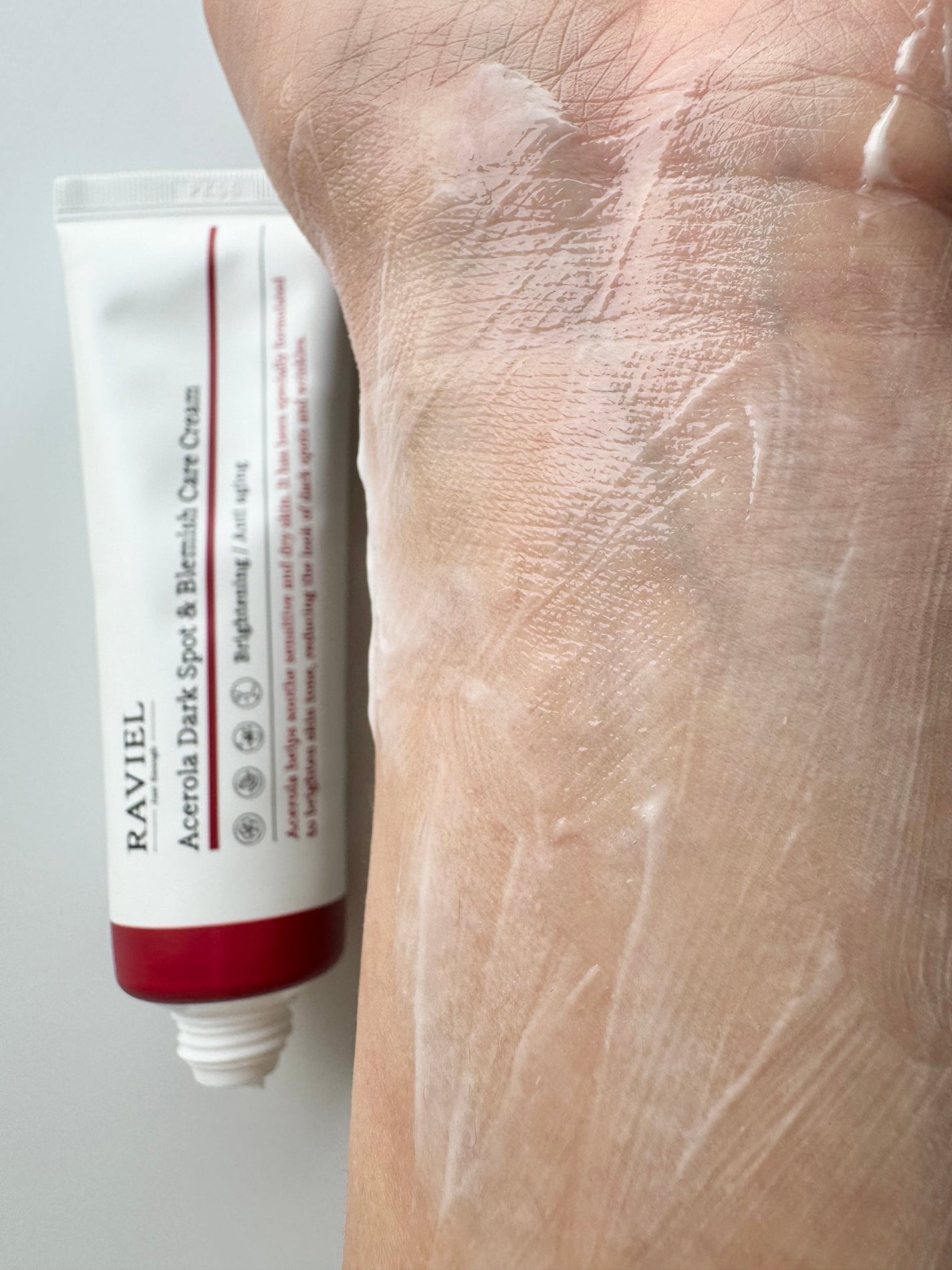 アセロラダークスポット&ブレミッシュ ケア クリーム/RAVIEL/フェイスクリームを使ったクチコミ(3枚目)