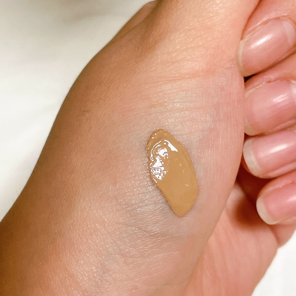 リキッドファンデーション/AAAA./クリーム・エマルジョンファンデーションを使ったクチコミ(3枚目)