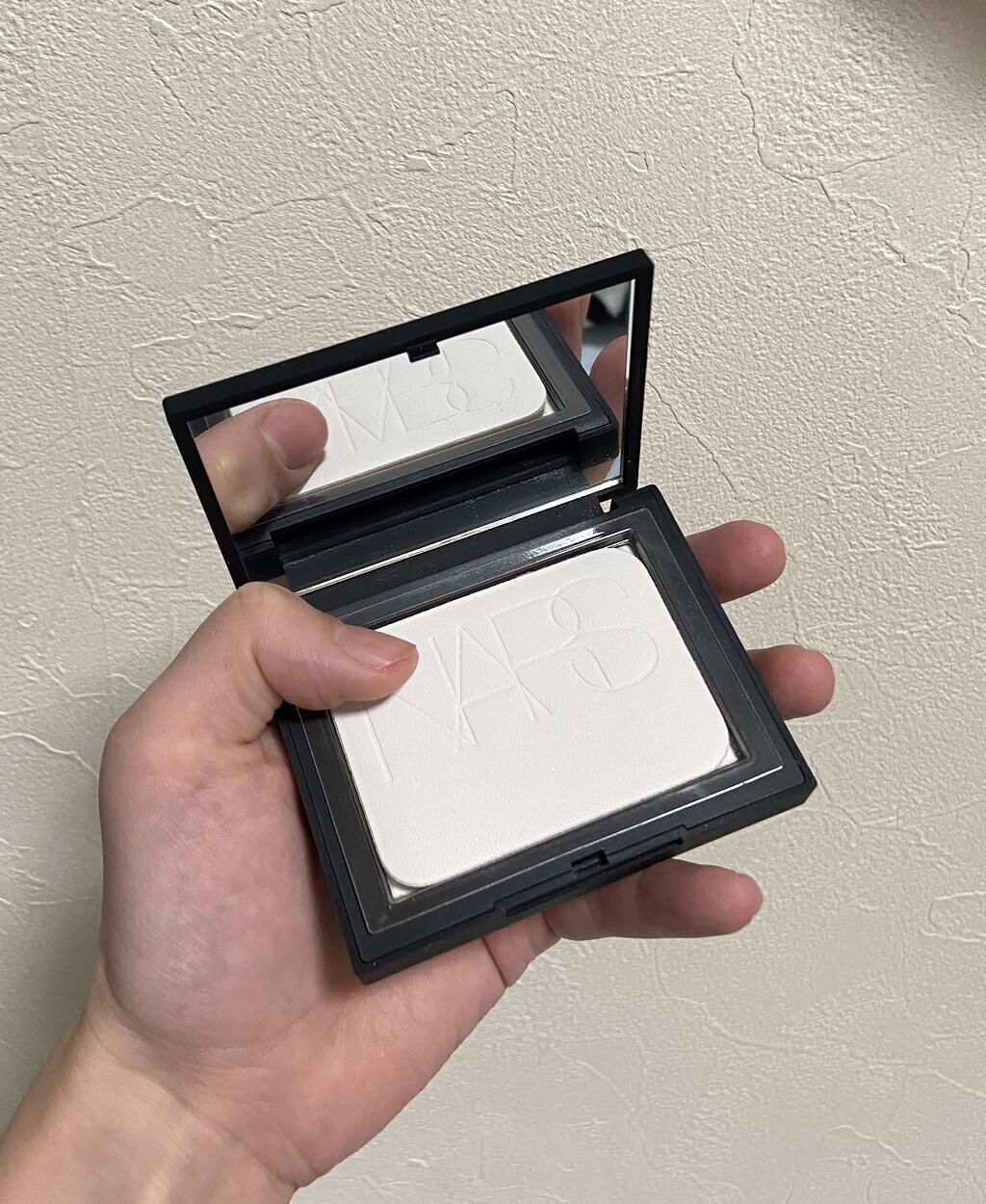 ライトリフレクティングセッティングパウダー　プレスト　N/NARS/プレストパウダーを使ったクチコミ（3枚目）