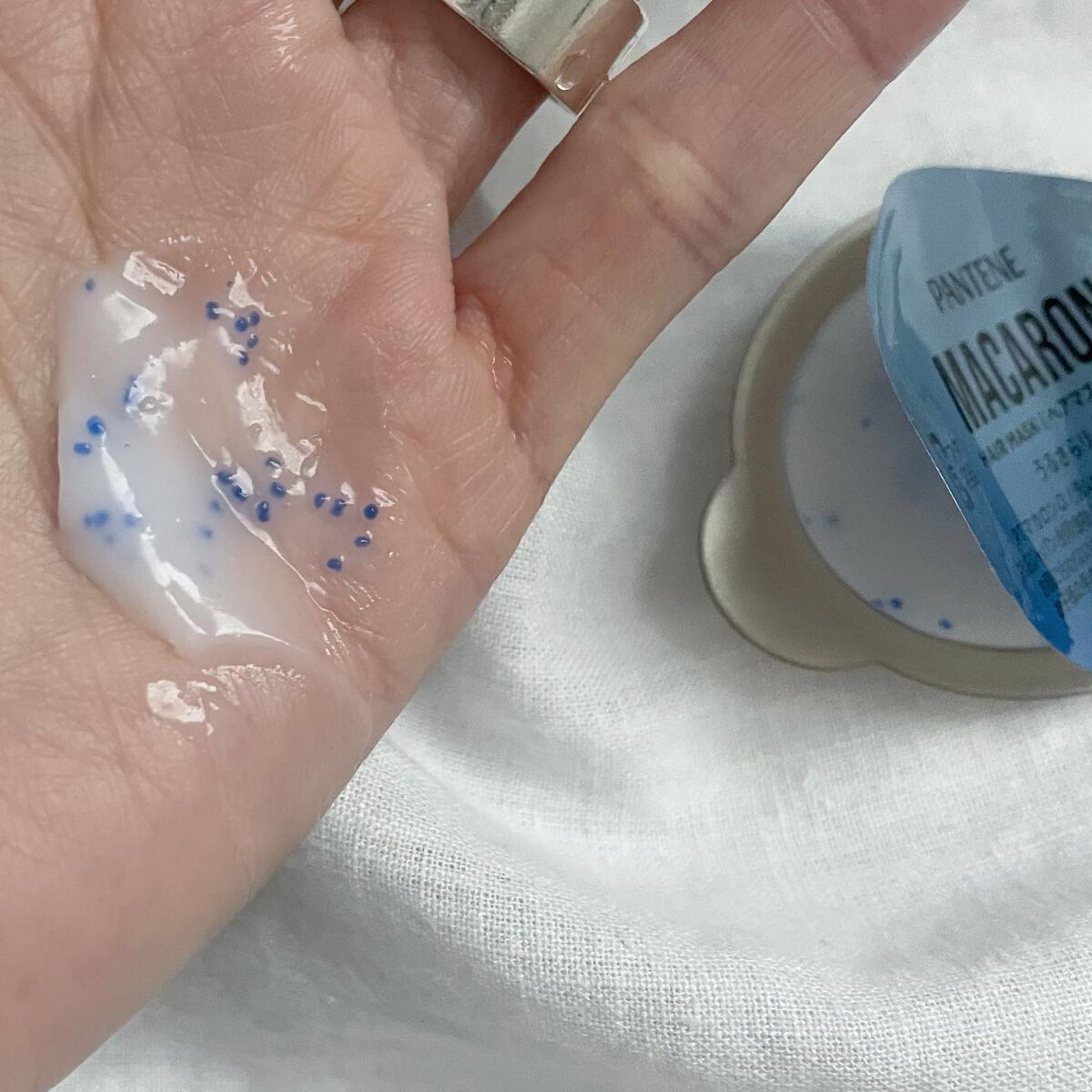 パンテーンマカロン ヘアマスク うるさらリッチ <洗い流すトリートメント>/パンテーン/ヘアマスク・ヘアパックを使ったクチコミ(5枚目)