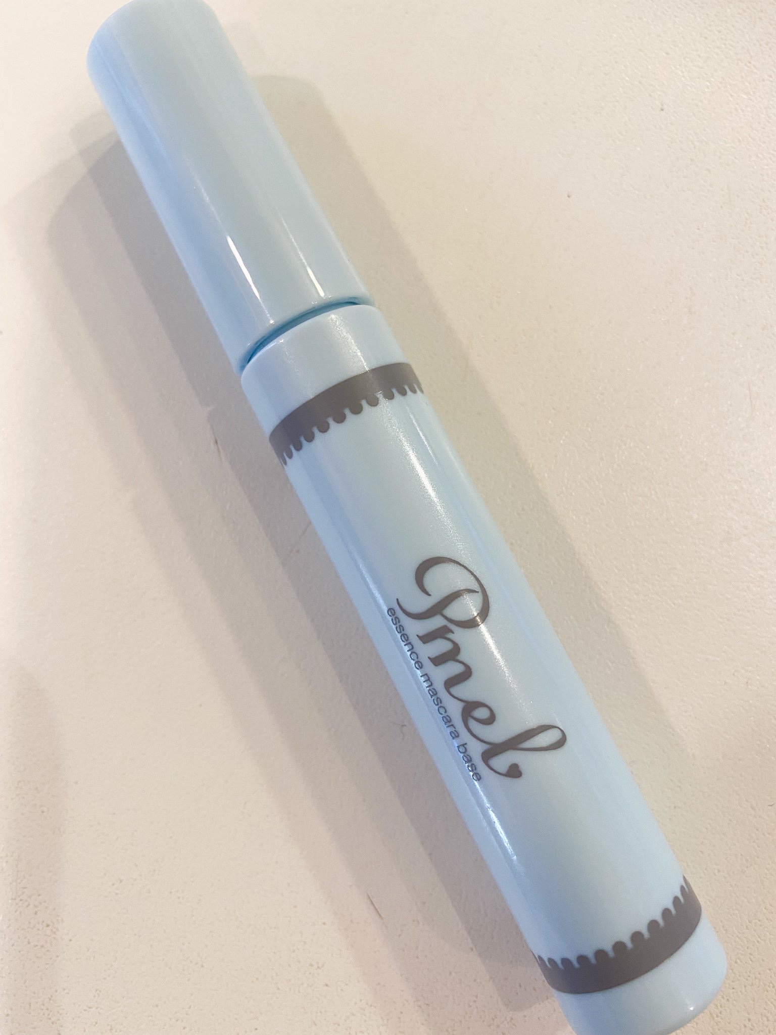 *
ピメル 美容液マスカラ下地 N ／pdc
*
カール力は他のものに比べてかなりある方だと
思います！ マスクや雨で湿度が高くても割りと
キープされましたので梅雨の時期におすすめ︎👍🏻 ̖́-
ポイントメイク落としは必須です ⚠️
ブ