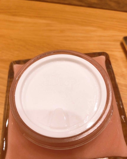 【旧】プレステージ ル ゴマージュ/Dior/スクラブ・ゴマージュを使ったクチコミ(3枚目)