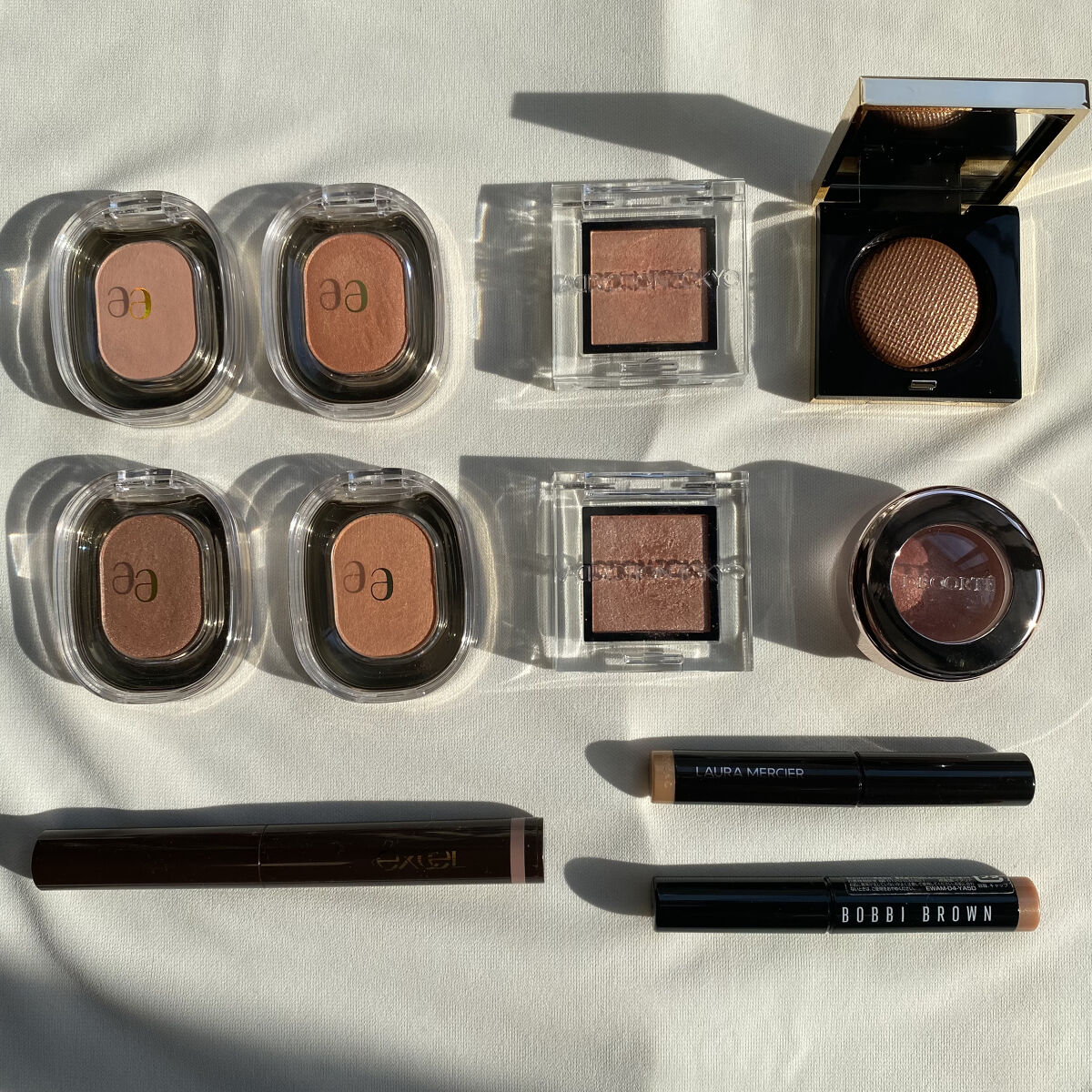 キャビアスティック アイカラー/ローラ メルシエ/スティックアイシャドウを使ったクチコミ（2枚目）