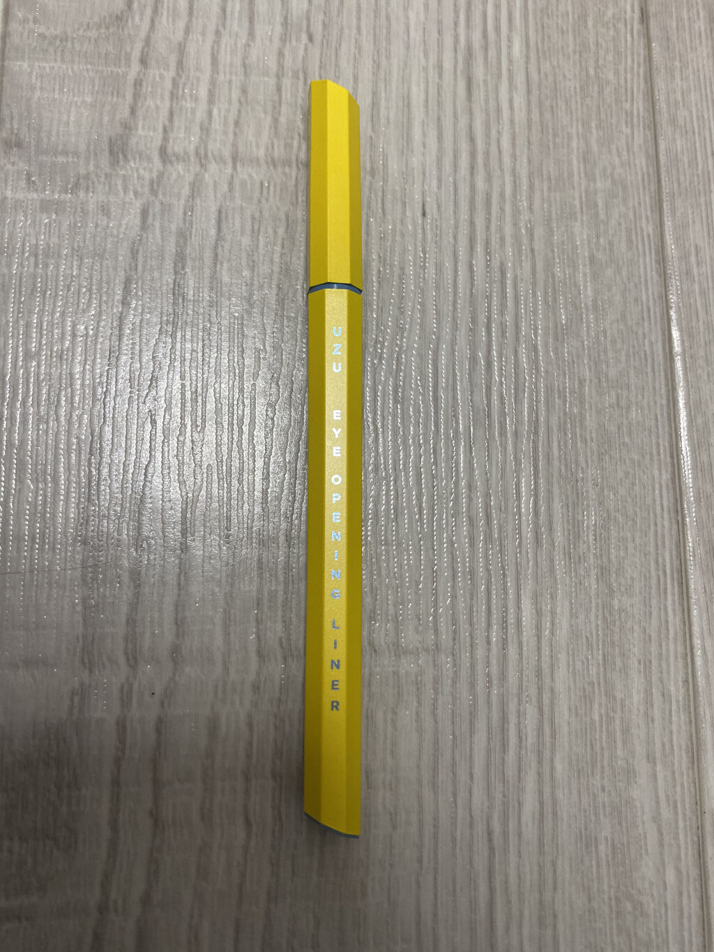 EYE OPENING LINER/UZU BY FLOWFUSHI/リキッドアイライナーを使ったクチコミ（1枚目）