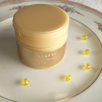 pikori on LIPS 「アクアレーベルの商品モニターに協力中です。急に乾燥が気になるよ..」(1枚目)