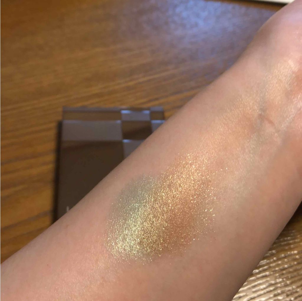 シアーコントラストアイズ/LUNASOL/アイシャドウパレットを使ったクチコミ（2枚目）