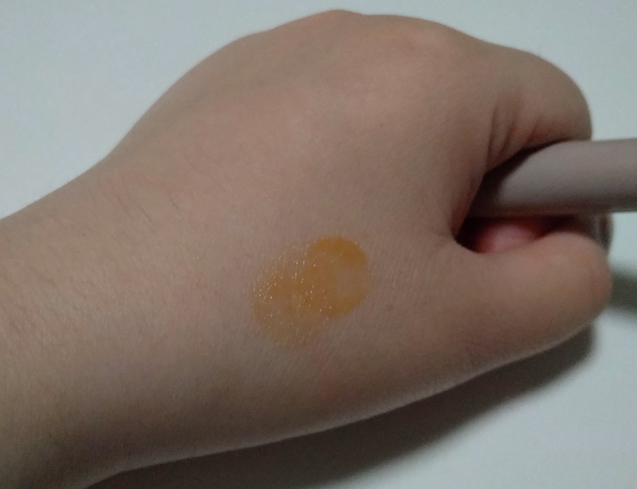 プランプリップケアスクラブ 03 みかんイエロー/キャンメイク/リップスクラブを使ったクチコミ（3枚目）