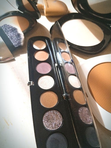 EYE-CONIC  STEEL MULTI-FINISH  EYESHADOW  PALETTE/MARC JACOBS BEAUTY/アイシャドウパレットを使ったクチコミ（3枚目）