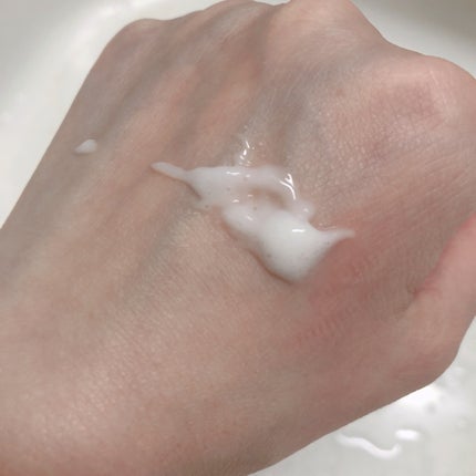 パフュームヘアパックインミスト Pink Breeze/Daleaf/アウトバストリートメントを使ったクチコミ(3枚目)