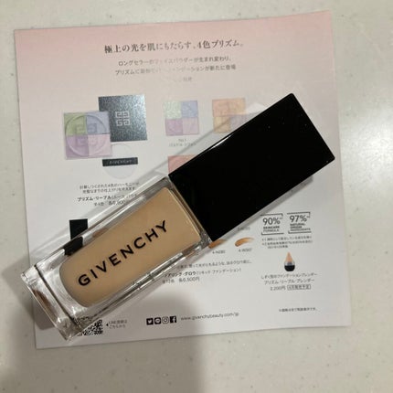 プリズム・リーブル・スキンケアリング・グロウ 1-W105/GIVENCHY/リキッドファンデーションを使ったクチコミ(2枚目)