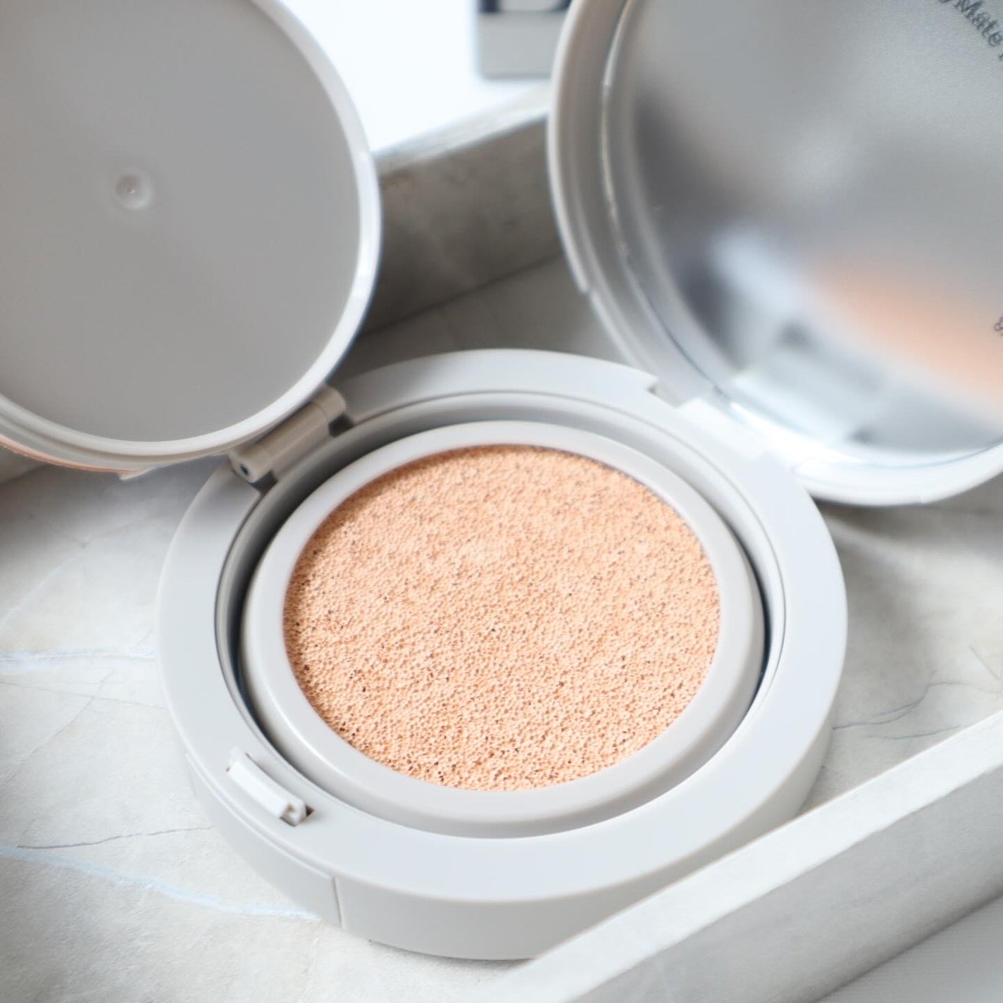 セラムフィット シルキーヌードクッション/ByUR/クッションファンデーションを使ったクチコミ(2枚目)