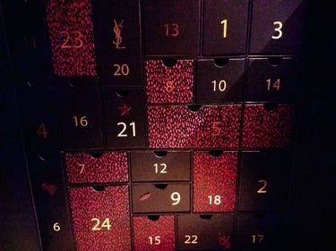 ノエル アドベント カレンダー/YVES SAINT LAURENT BEAUTE/その他キットセットを使ったクチコミ（2枚目）