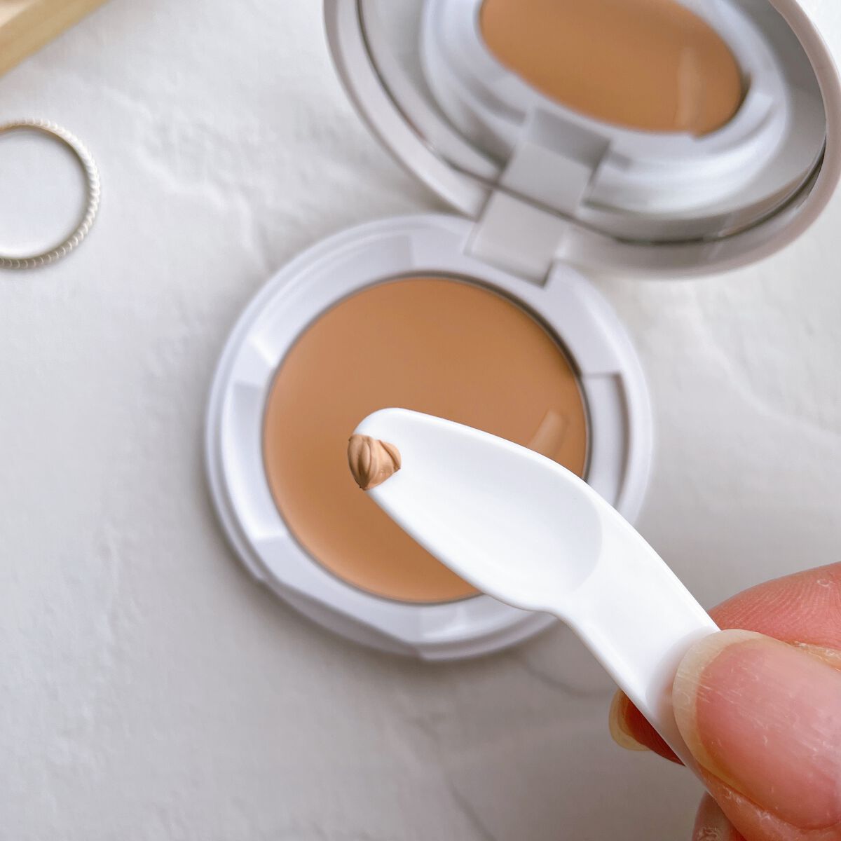 マーシュフィールド SC クリームファンデS/マーシュ・フィールド/クリーム・エマルジョンファンデーションを使ったクチコミ(3枚目)