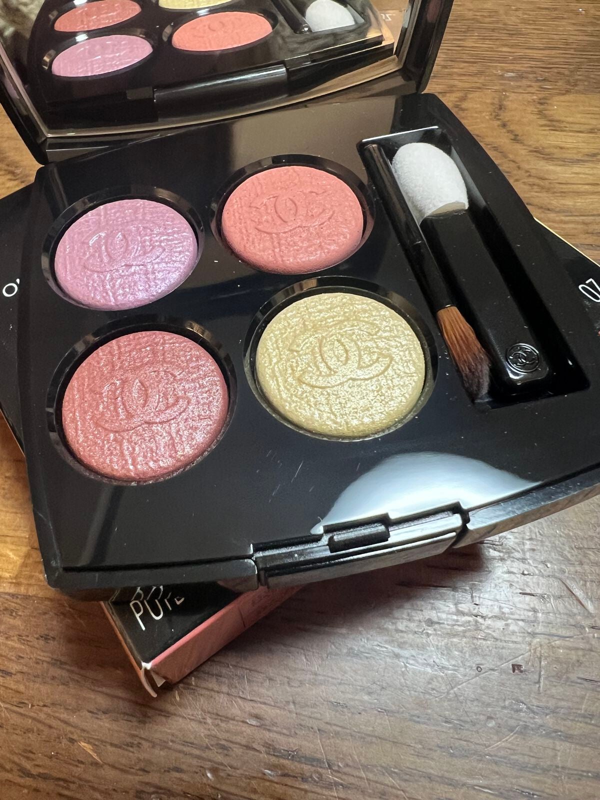 レ キャトル オンブル/CHANEL/アイシャドウパレットを使ったクチコミ(1枚目)