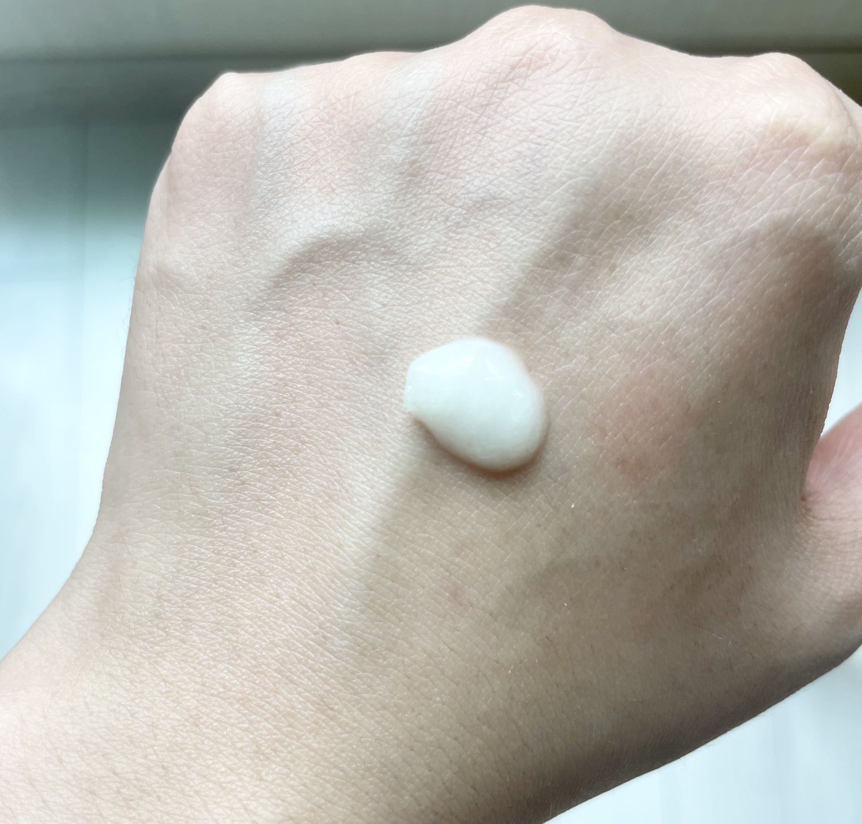 エスポア ウォータースプラッシュサンセラム/espoir/日焼け止めクリームを使ったクチコミ（2枚目）