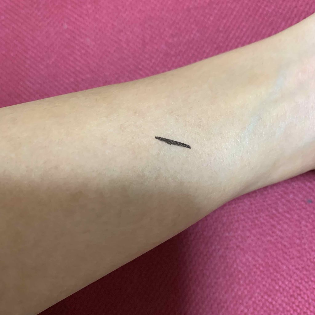 EYE OPENING LINER/UZU BY FLOWFUSHI/リキッドアイライナーを使ったクチコミ(3枚目)