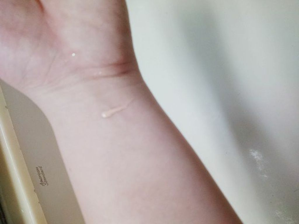 カプチュール トータル トリプル コレクティング セラム ファンデーション/Dior/リキッドファンデーションを使ったクチコミ(3枚目)