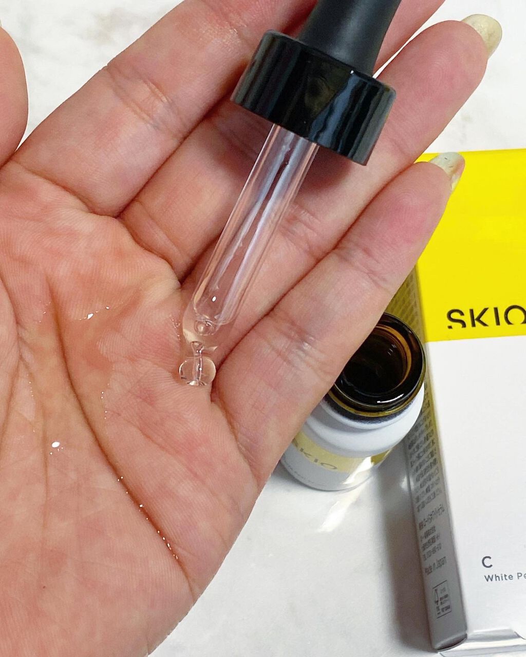 VC ホワイトピールセラム/SKIO/ブースター・導入液を使ったクチコミ(2枚目)
