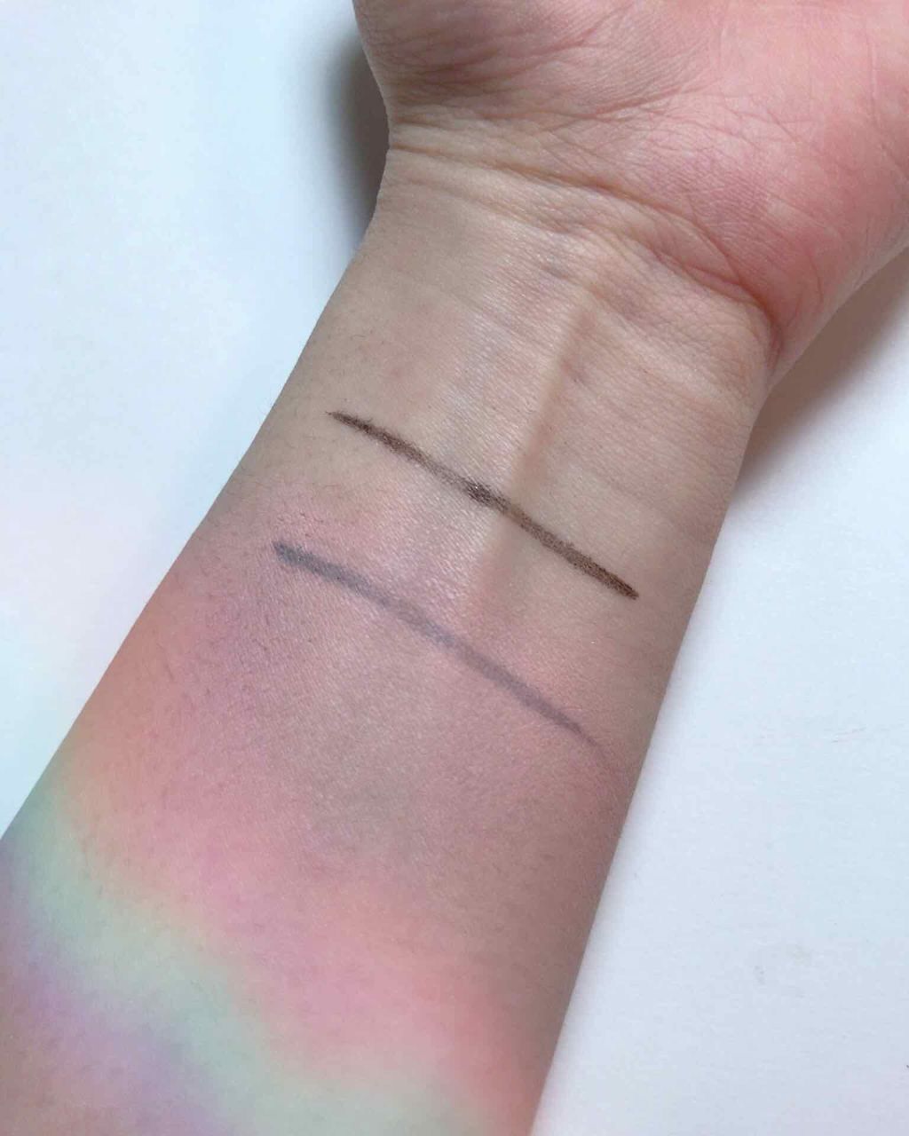 カラーコレクティング ウルトラ ベース コレクター パレット/MAKEUP REVOLUTION/パレットコンシーラーを使ったクチコミ(4枚目)