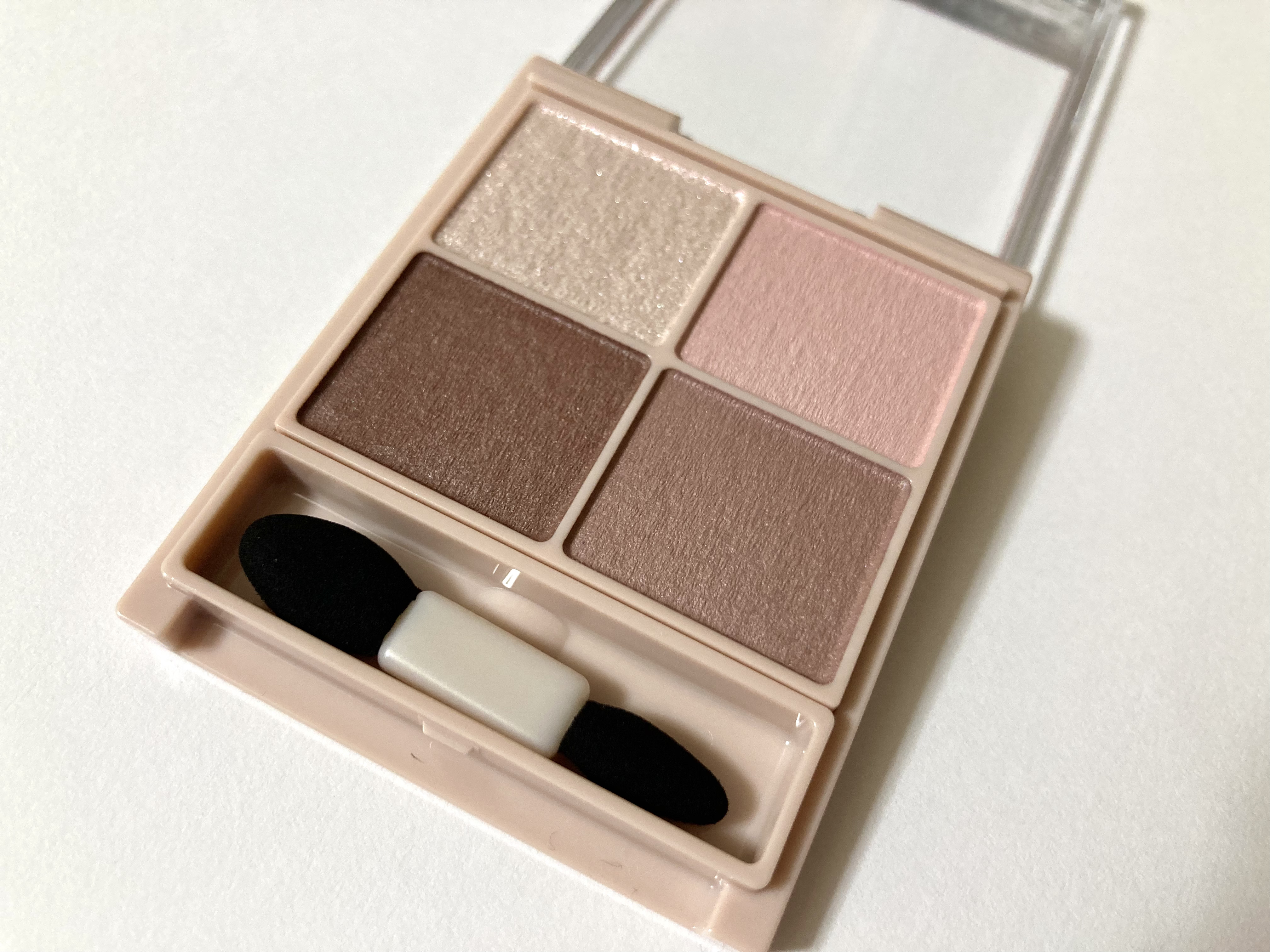 シルキースフレアイズ（マットタイプ）/キャンメイク/アイシャドウパレットを使ったクチコミ（1枚目）