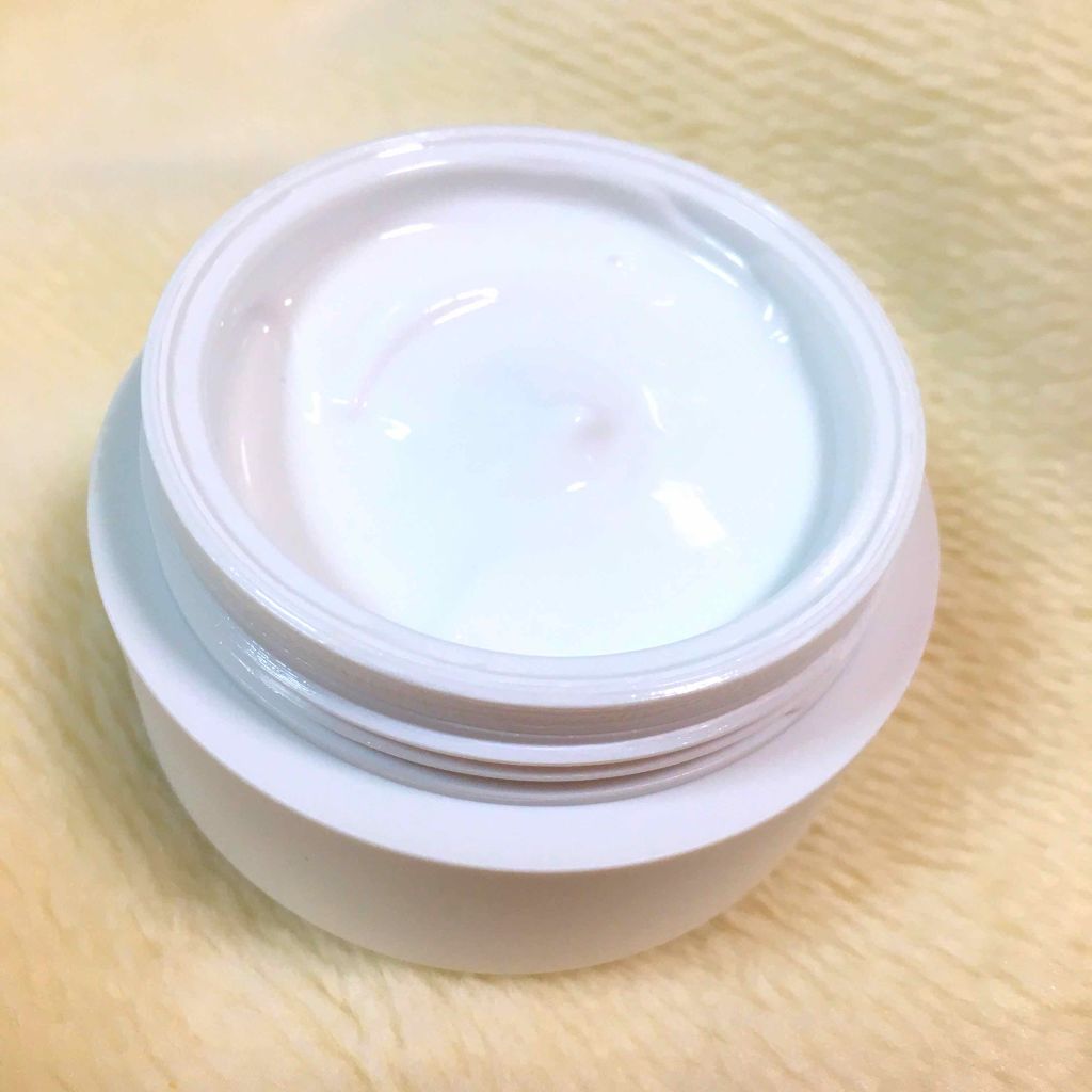 レッツスキン ホワイト ミルククリーム/SHINBEE JAPAN /フェイスクリームを使ったクチコミ(2枚目)